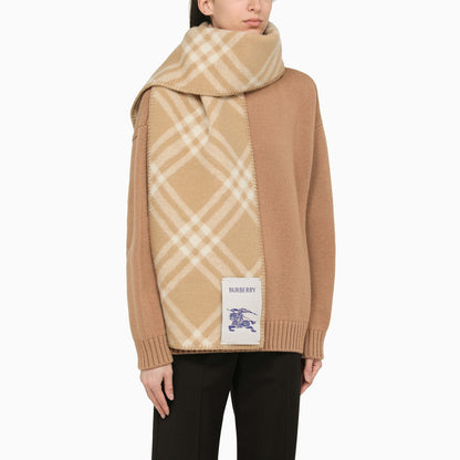 Burberry Archive Beige Wool Scarf With Vintage Check Pattern