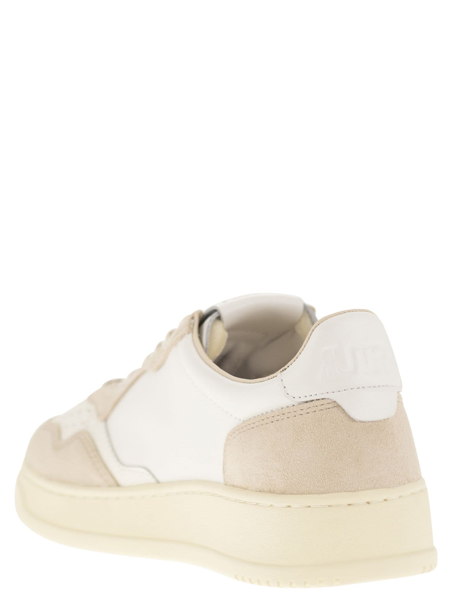 Autry Medalist Low Leather And Suede Sneakers