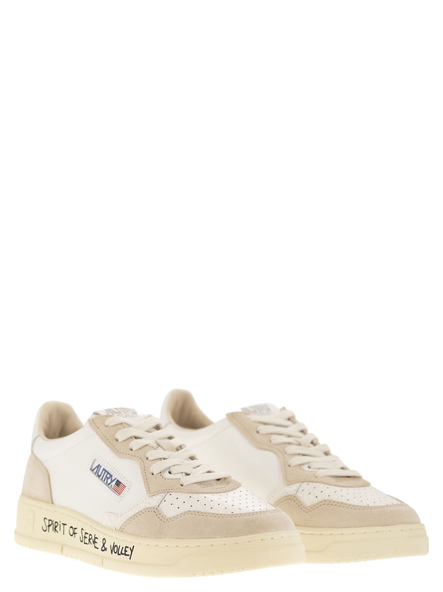 Autry Medalist Low Leather And Suede Sneakers