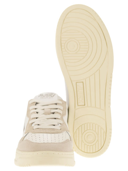 Autry Medalist Low Leather And Suede Sneakers